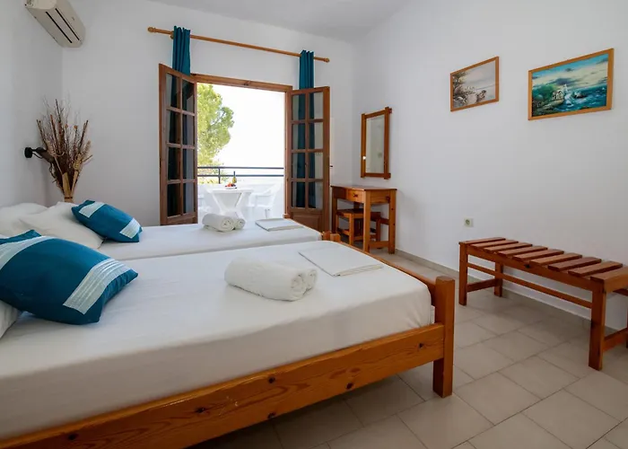 Apartmanhotel George Seaside Serviced & Pefki