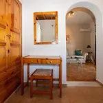 Aparthotel George Seaside Serviced &