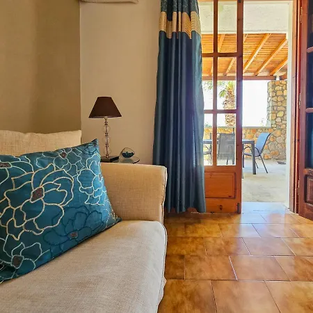 George Seaside Serviced & Aparthotel