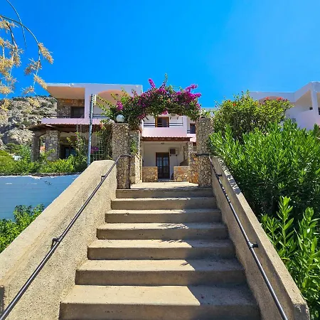 George Seaside Serviced & Pefki (Rhodes)
