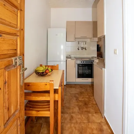 Apart-hotel George Seaside Serviced & 3*