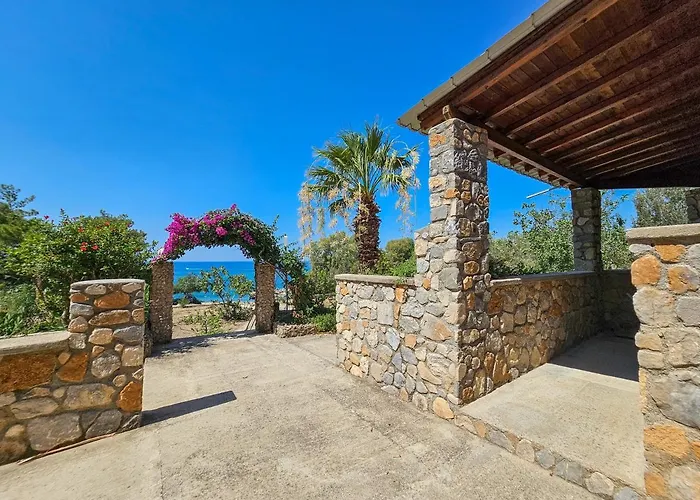 George Seaside Serviced & Aparthotel 3*