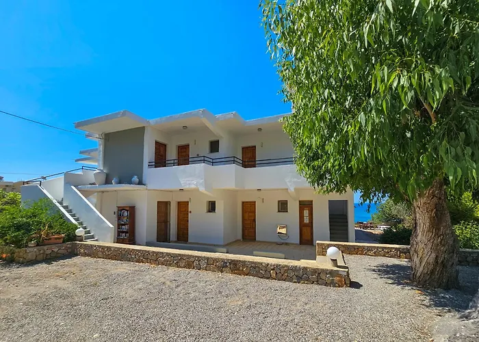 Aparthotel George Seaside Serviced & 3*