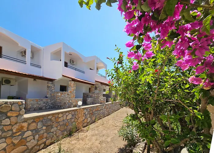 George Seaside Serviced & Aparthotel